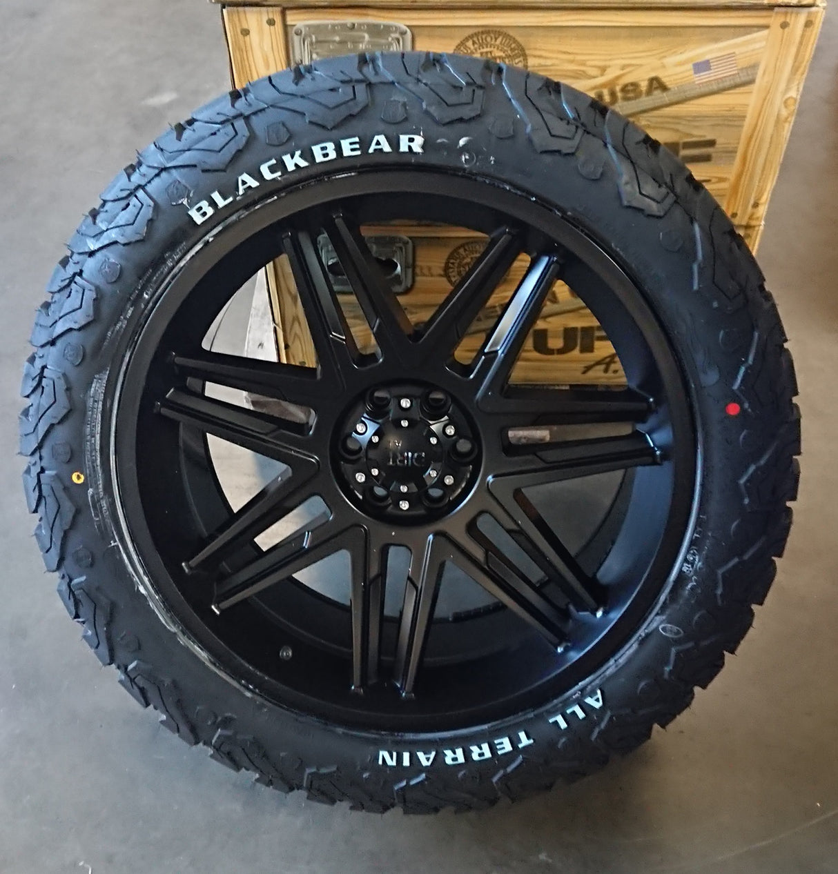 4x rims Dirt D62 9x20 ET25 6x114.3 + 4x tires Black Bear AT2 265/50/20