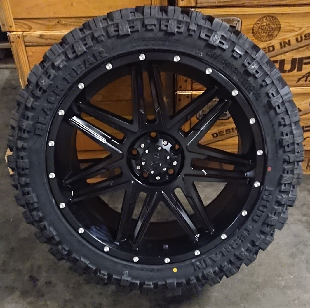 4x Felgen Dirt D62 9x20 ET25 5x120 + 4x Reifen Black Bear MT 265/50/20