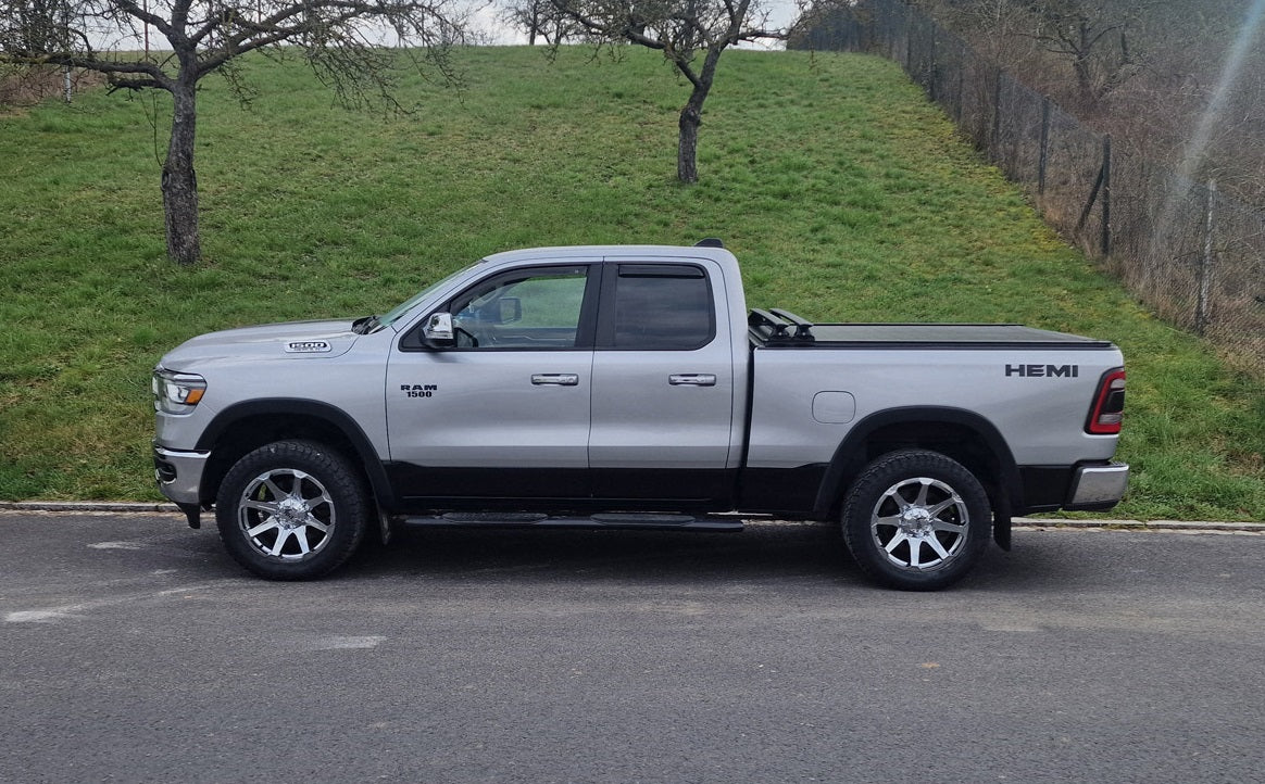 4x rims RID R05 9×20 ET18 5×139.7 | chrome