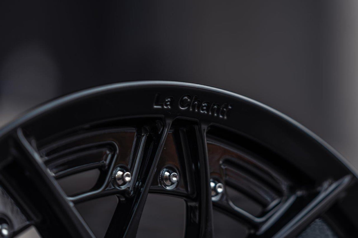 La Chanti LC-F9 10J x 21 Zoll 5x112 ET15 Glossy Black