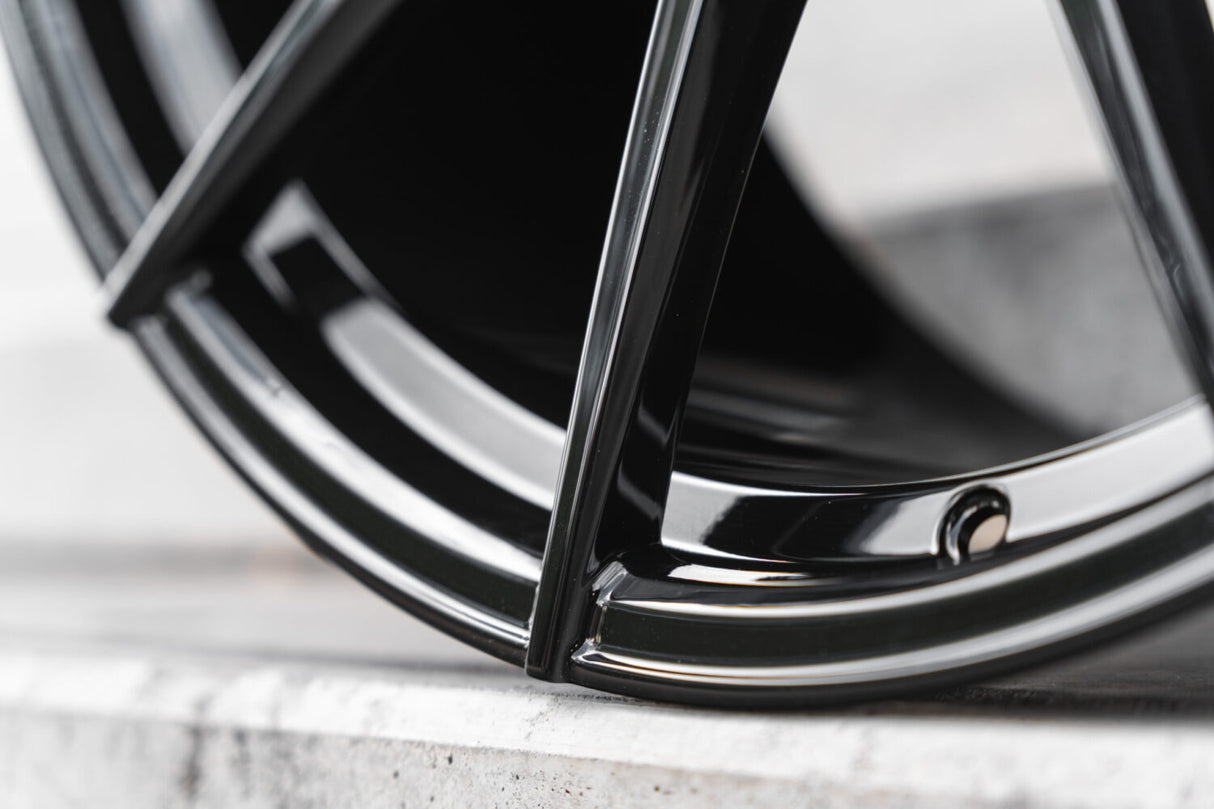 La Chanti LC-F10 11,5J x 21 Zoll 5x112 ET50 Glossy Black