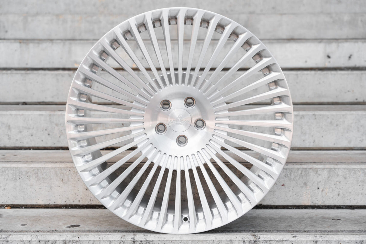 La Chanti LC-F29 10J x 22 Zoll 5x112 ET20 Brushed Silver