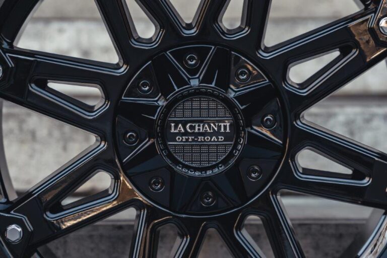 La Chanti LC-OF1 10J x 20 Zoll 6x135/139,7 ET-12 Glossy Black