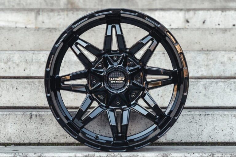 La Chanti LC-OF3 9J x 20 Zoll 6x135 ET0 Glossy Black Milled