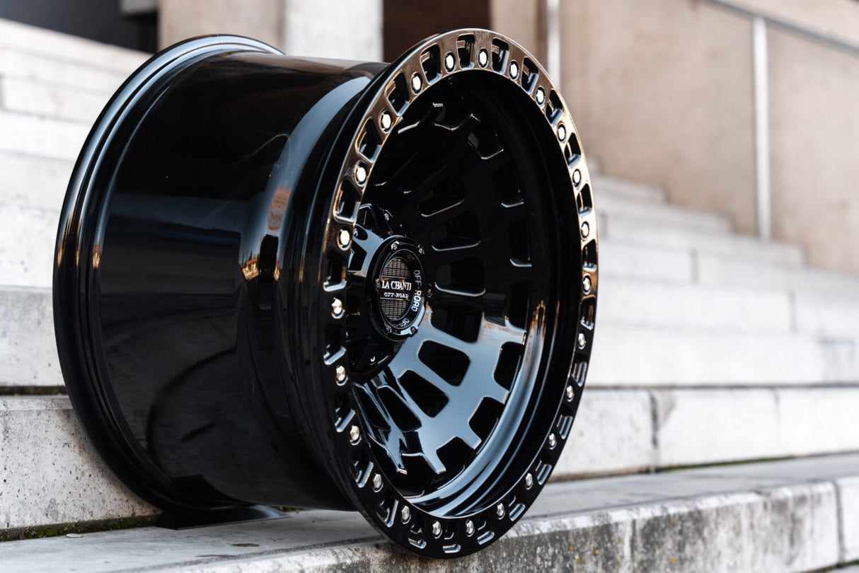 La Chanti LC-OF6 10J x 20 Zoll 6x139,7 ET-25 Glossy Black