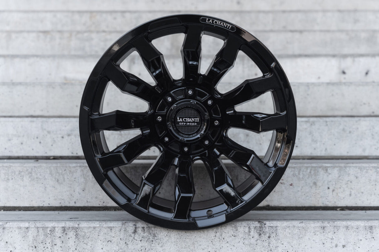 La Chanti LC-OF7 12J x 20 Zoll 6x135 ET-25 Glossy Black Milled