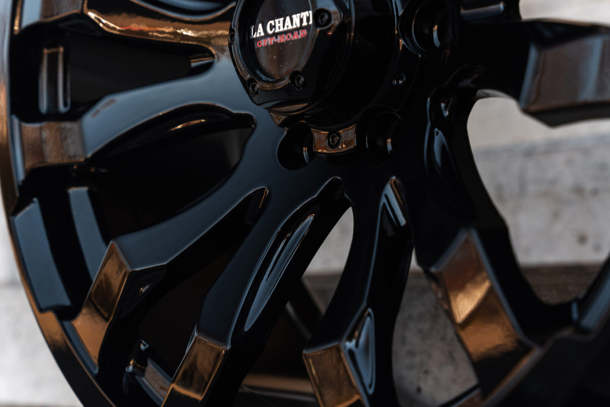 La Chanti LC-OF7 12J x 20 Zoll 5x127 ET-25 Glossy Black Milled