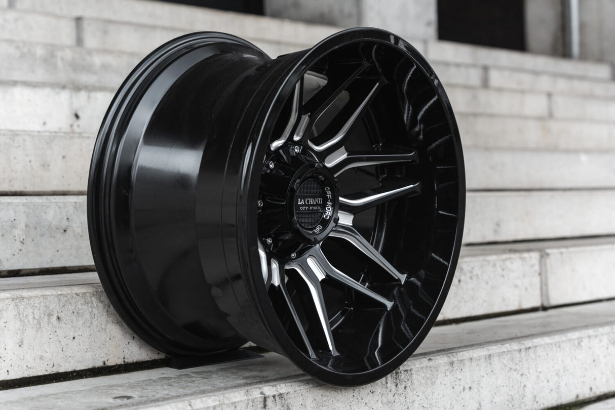 La Chanti LC-OF13 12J x 20 Zoll 6x135 ET-44 Glossy Black Milled
