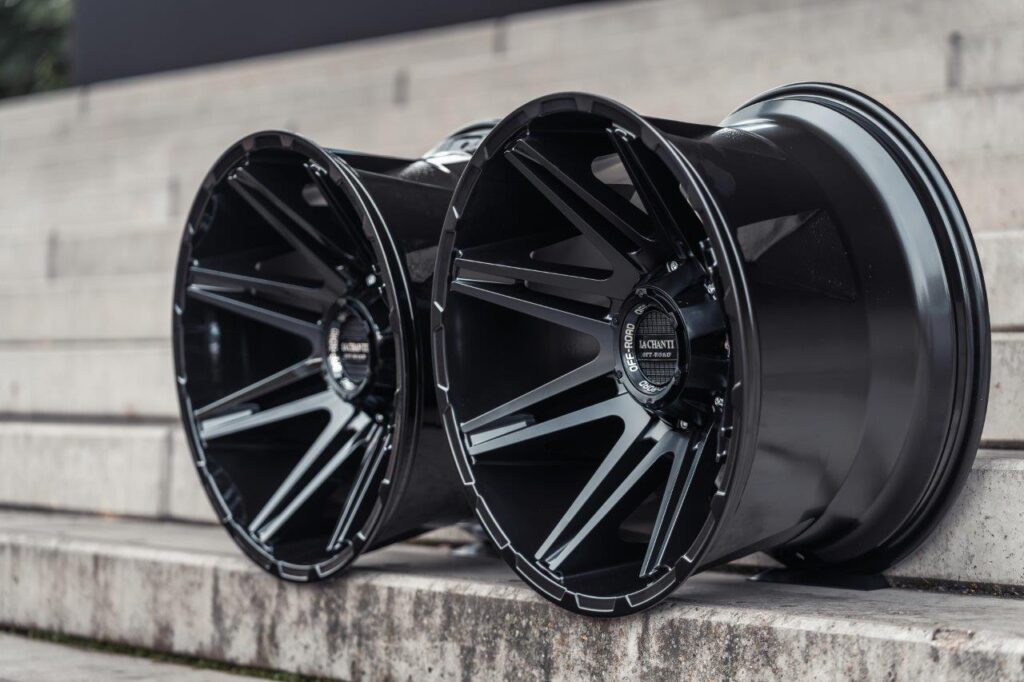 La Chanti LC-OF19 12J x 20 Zoll 5x127 ET-25 Glossy Black