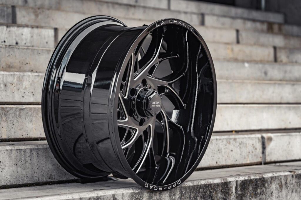 La Chanti LC-OF20 11,5J x 22 Zoll 5x139,7 ET-25 Glossy Black Milled
