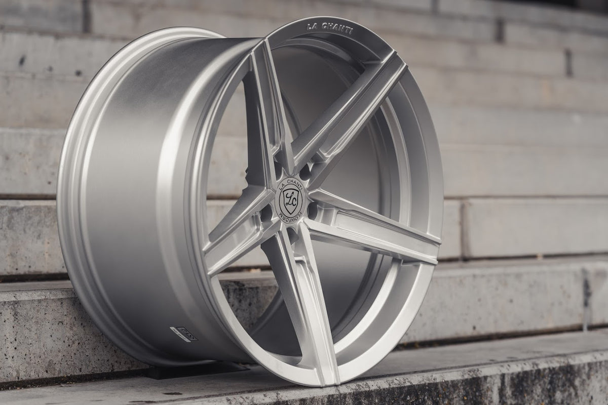 La Chanti LC-P8 10,5J x 20 Zoll 5x114,3 ET40 Brushed Silver