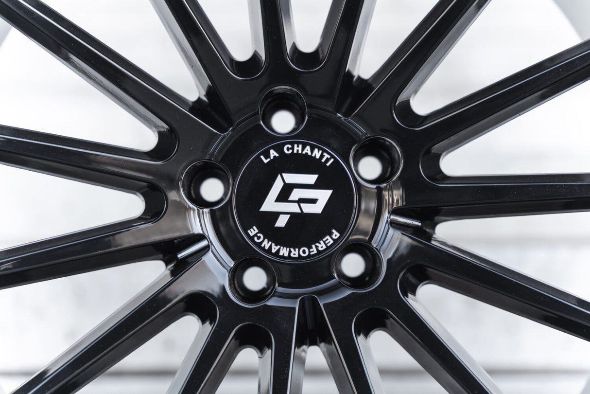 La Chanti LC-P12 9J x 22 Zoll 5x112 ET35 Glossy Black