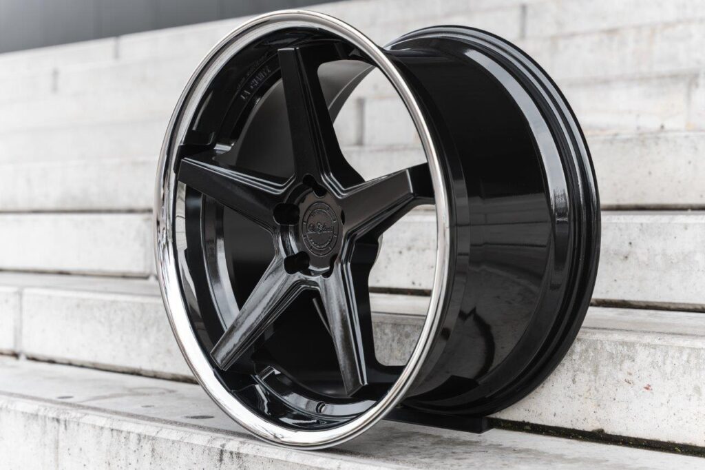 La Chanti LC-P13 10,5J x 20 Zoll 5x112 ET40 Glossy Black