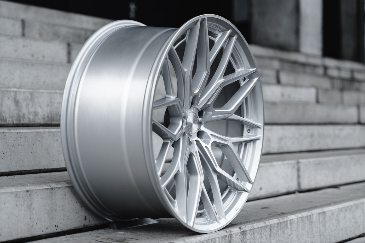 La Chanti LC-P14 10,5J x 22 Zoll 5x120 ET28 Machined Silver