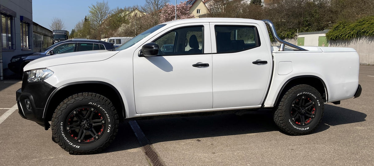 4x rims RID R01 9x17 ET20 6x114,3 + 4x tires BF Goodrich KO2 265/70/17