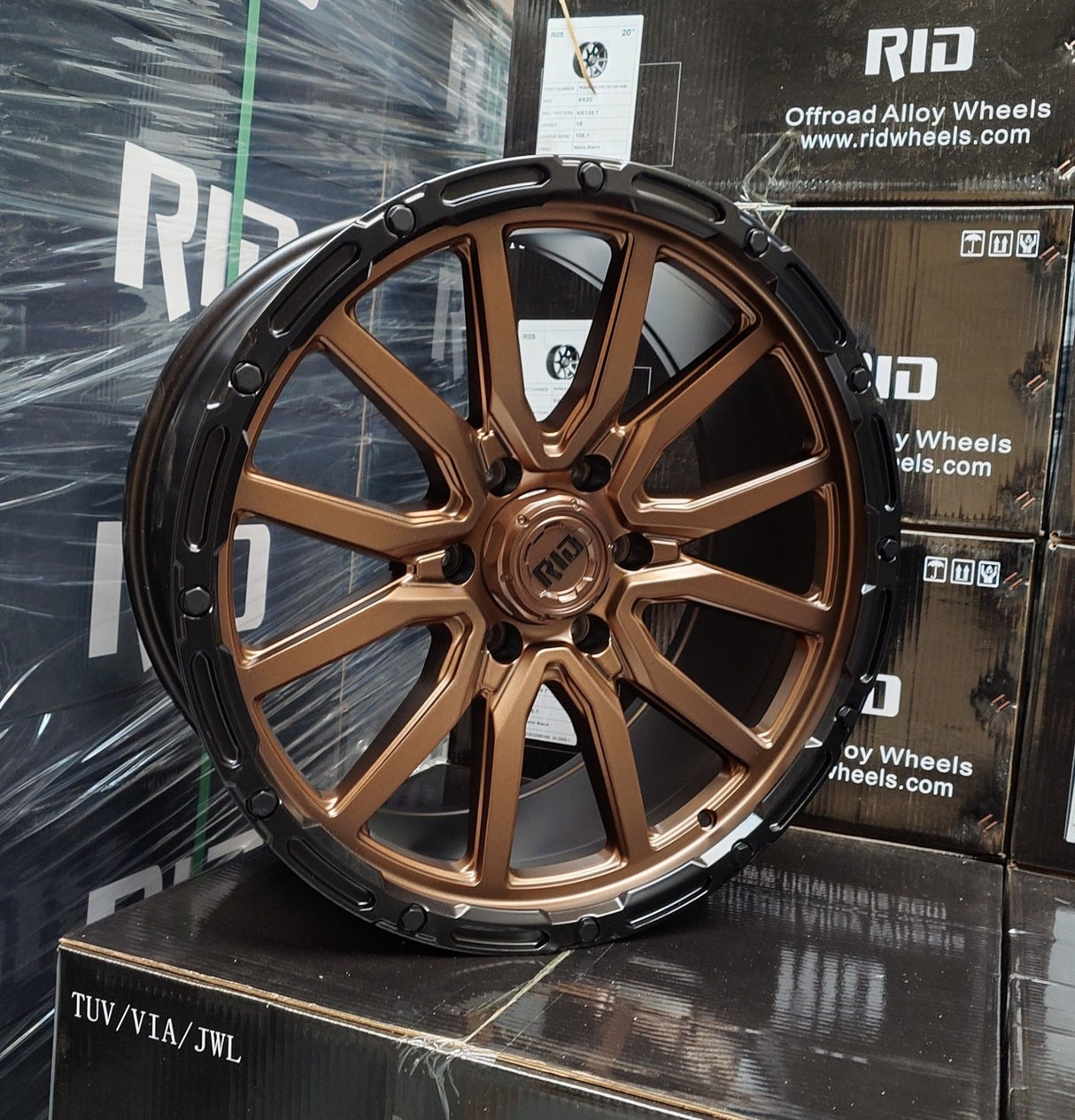 4x Felgen RID R06 9,5x20 ET20 6x139,7
