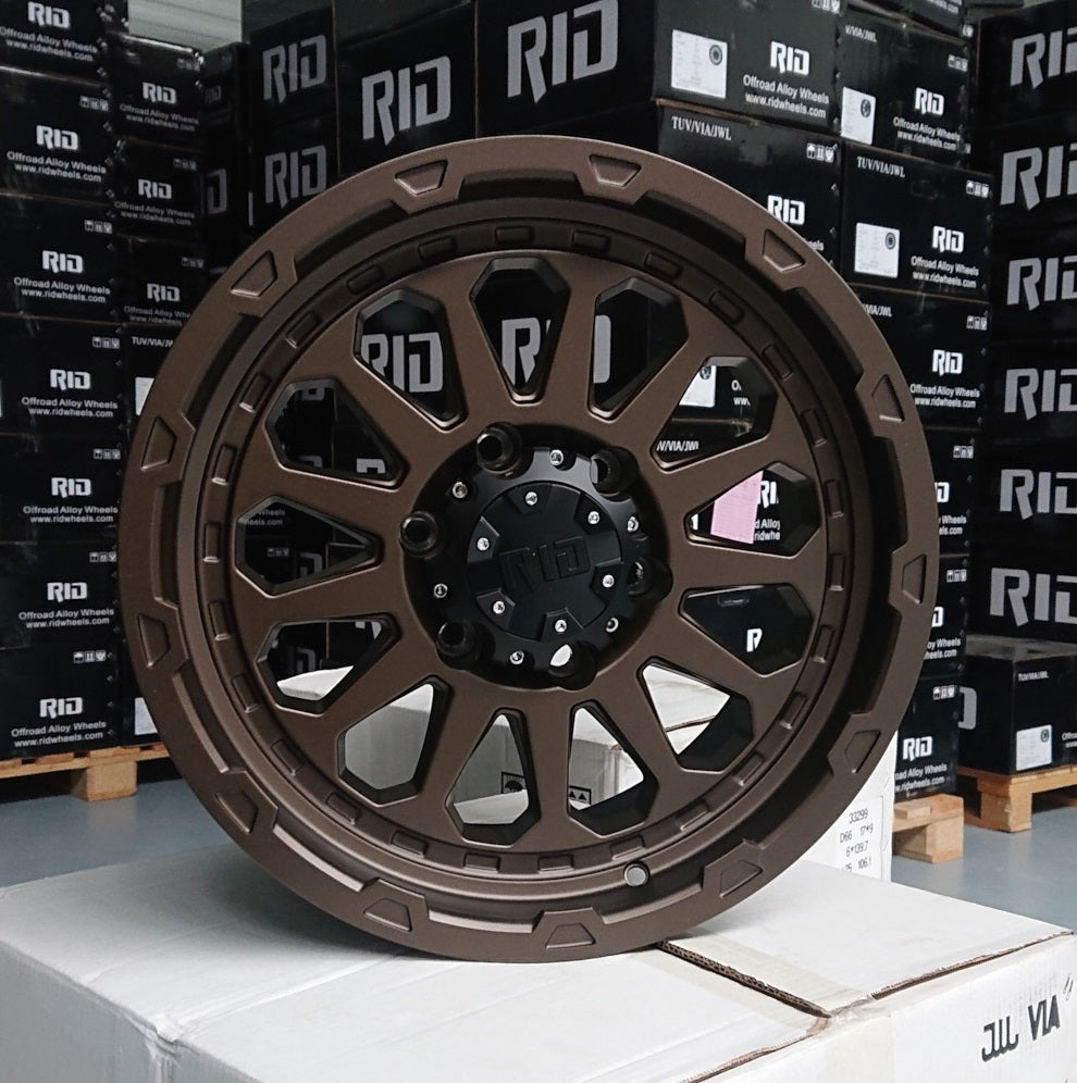 4x Felgen RID R07 9x17 ET25 6x139,7
