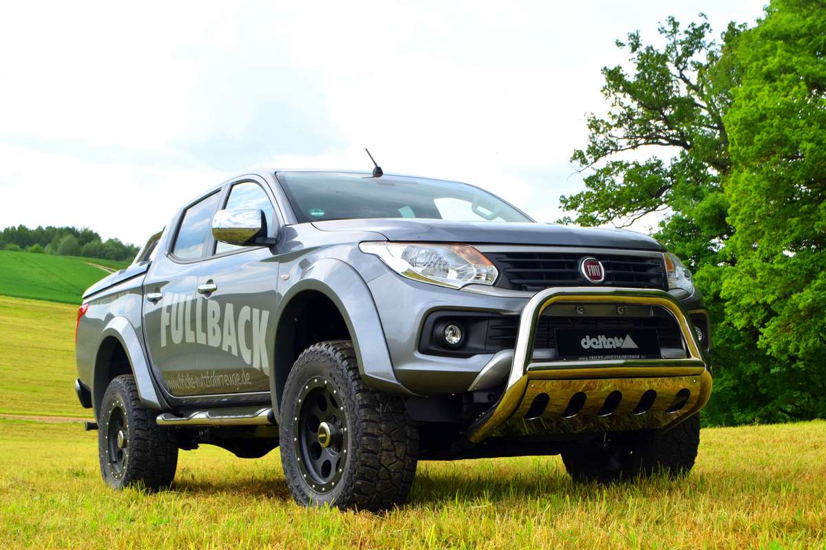 delta4x4 Seitenbügel oval poliert – Fiat Fullback Kt0T