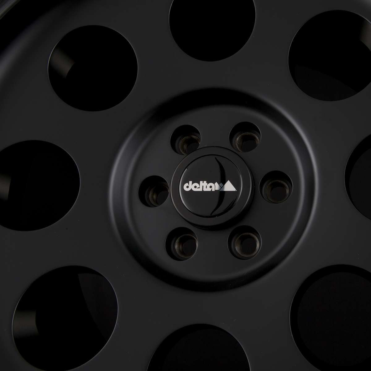 delta4x4 Klassik Alufelge 6x139,7 Schwarz Matt – RAM 1500