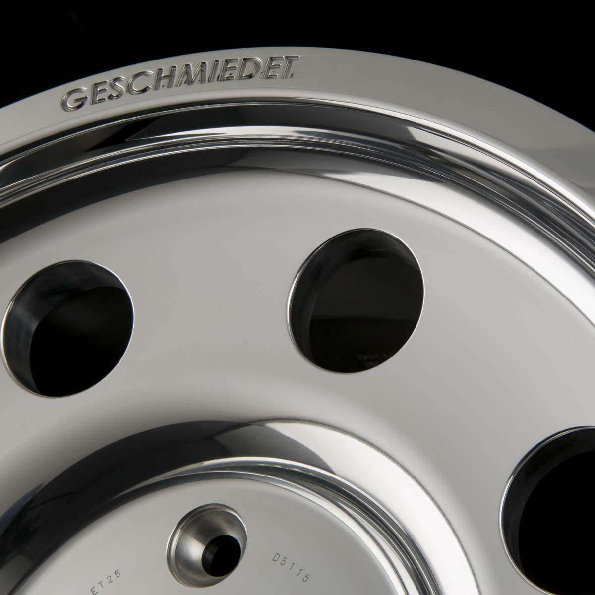 delta4x4 LegacyForged poliert Alufelge 6x139,7 Polished + Clearcoated – Land Cruiser