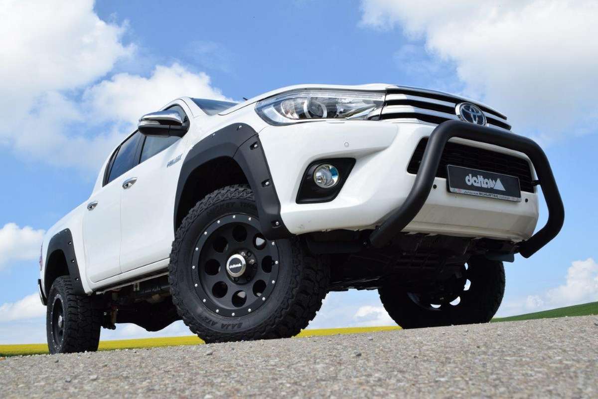 delta4x4 Personenschutzbügel Hilux schwarz matt – Toyota Hilux