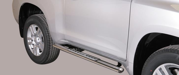 delta4x4 Seitenbügel oval schwarz – Toyota Land Cruiser