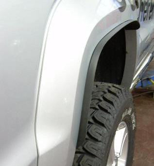 Kotflügellippen Nissan Navara