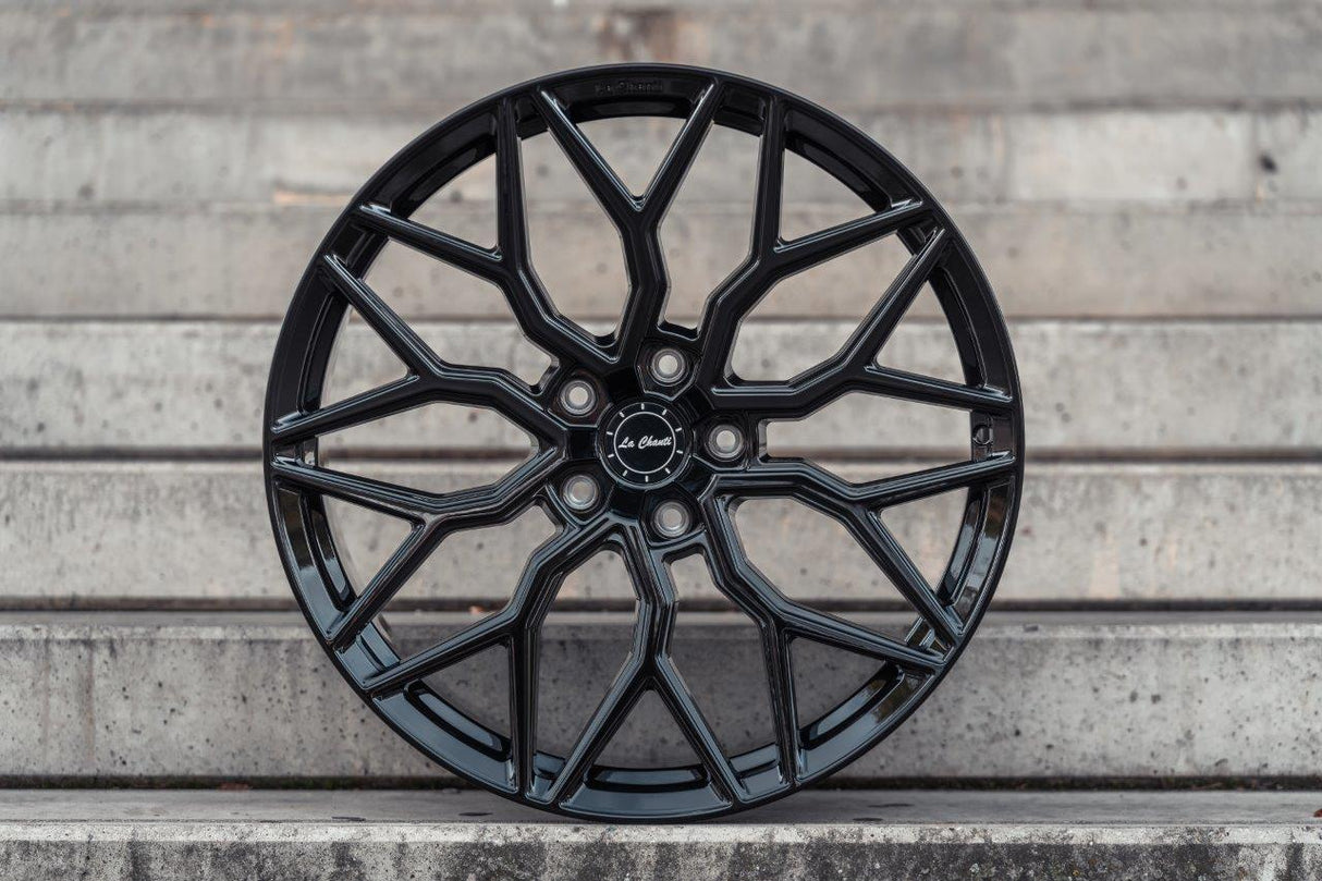 La Chanti LC-F7 11J x 22 Zoll 5x130 ET20 Glossy Black