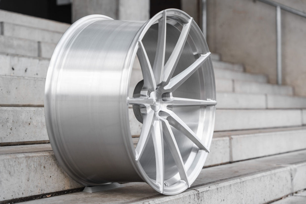La Chanti LC-F10 10,5J x 20 Zoll 5x112 ET15 Brushed Silver