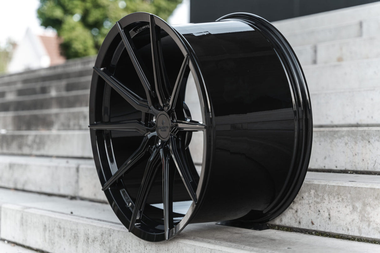 La Chanti LC-F23 12J x 22 Zoll 5x114,3 ET47 Brushed Silver