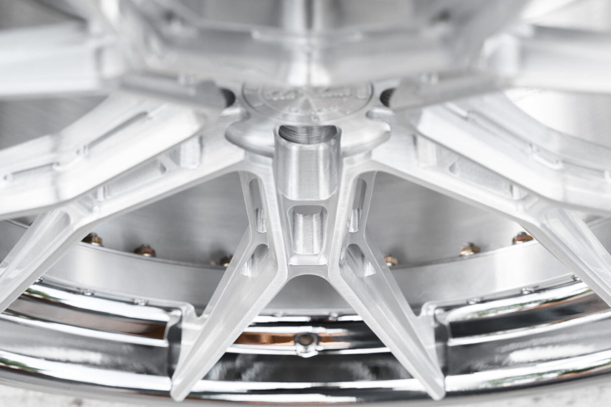 La Chanti LC-F28 11J x 21 Zoll 5x112 ET22 Brushed Face / Chrome LIP