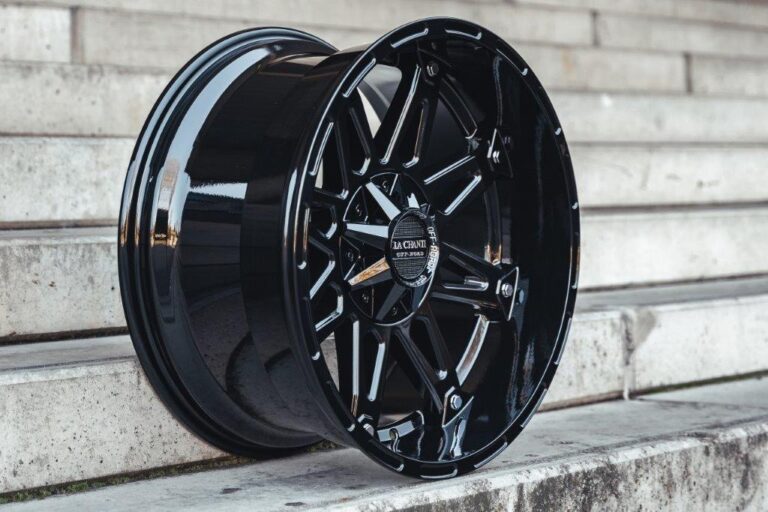 La Chanti LC-OF1 9J x 20 Zoll 6x135/139,7 ET0 Glossy Black Milled