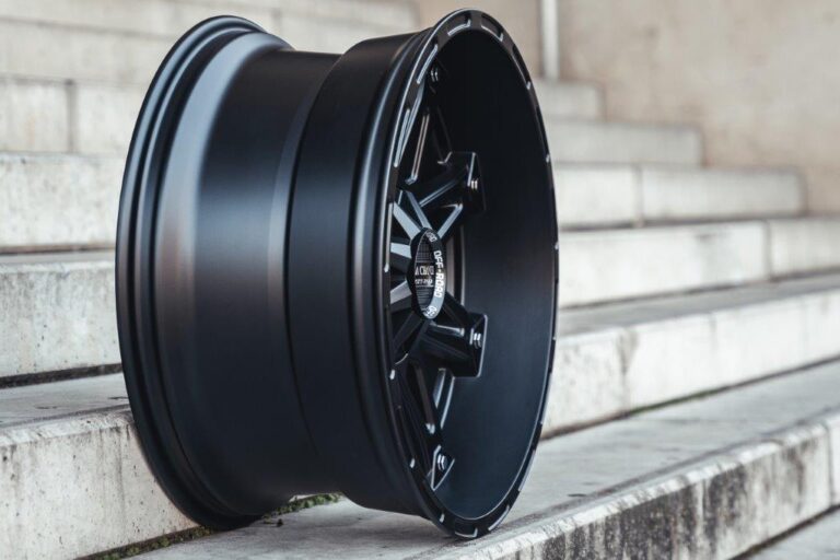 La Chanti LC-OF1 10J x 20 Zoll 6x135/139,7 ET-12 Matt Black