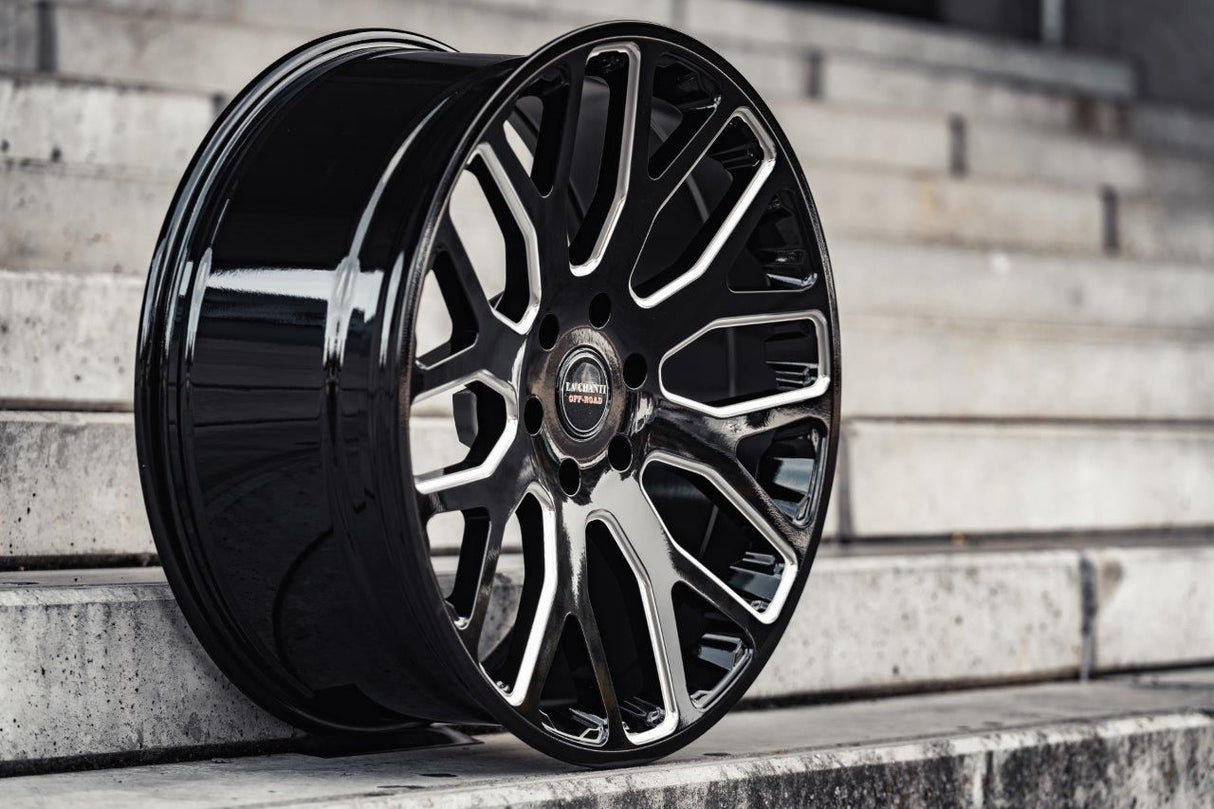 La Chanti LC-OF8 9,5J x 22 Zoll 5x139,7 ET12 Glossy Black Milled
