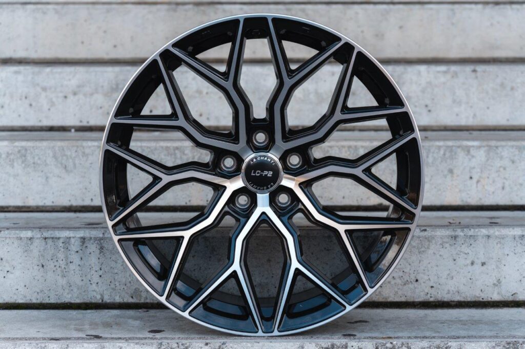 La Chanti LC-P2 8,5J x 19 Zoll 5x112 ET42 GG-Machined Face