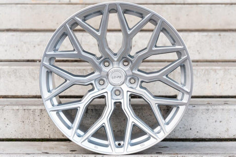 La Chanti LC-P2 9J x 20 Zoll 5x114,3 ET35 Machined Silver