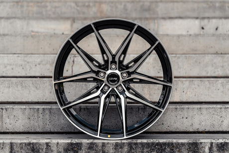 La Chanti LC-P3 8,5J x 19 Zoll 5x112 ET30 Black Machined