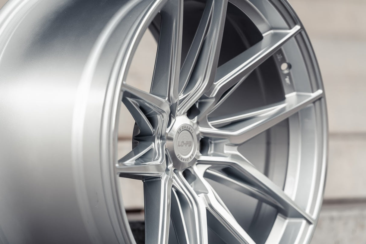 La Chanti LC-P3 11J x 20 Zoll 5x112 ET28 Machined Silver