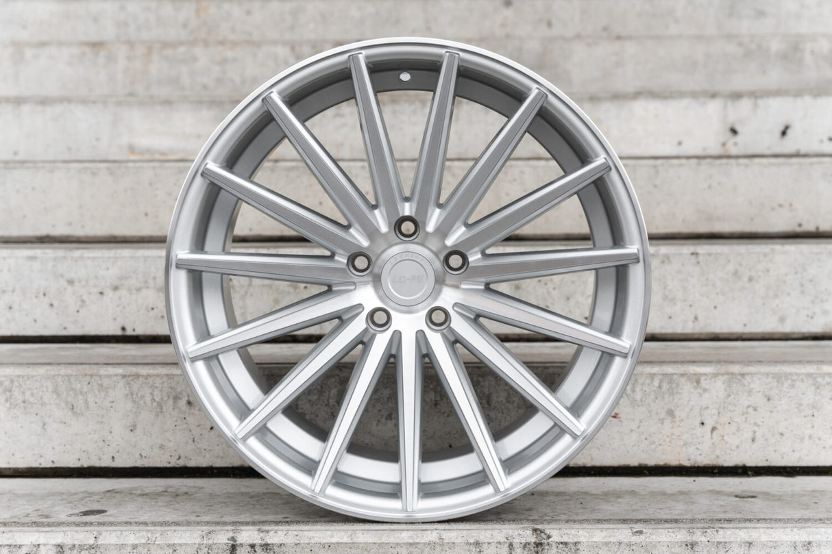 La Chanti LC-P5 8,5J x 19 Zoll 5x112 ET45 Machined Silver