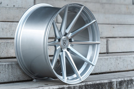 La Chanti LC-P10 9J x 20 Zoll 5x112 ET23 Machined Silver