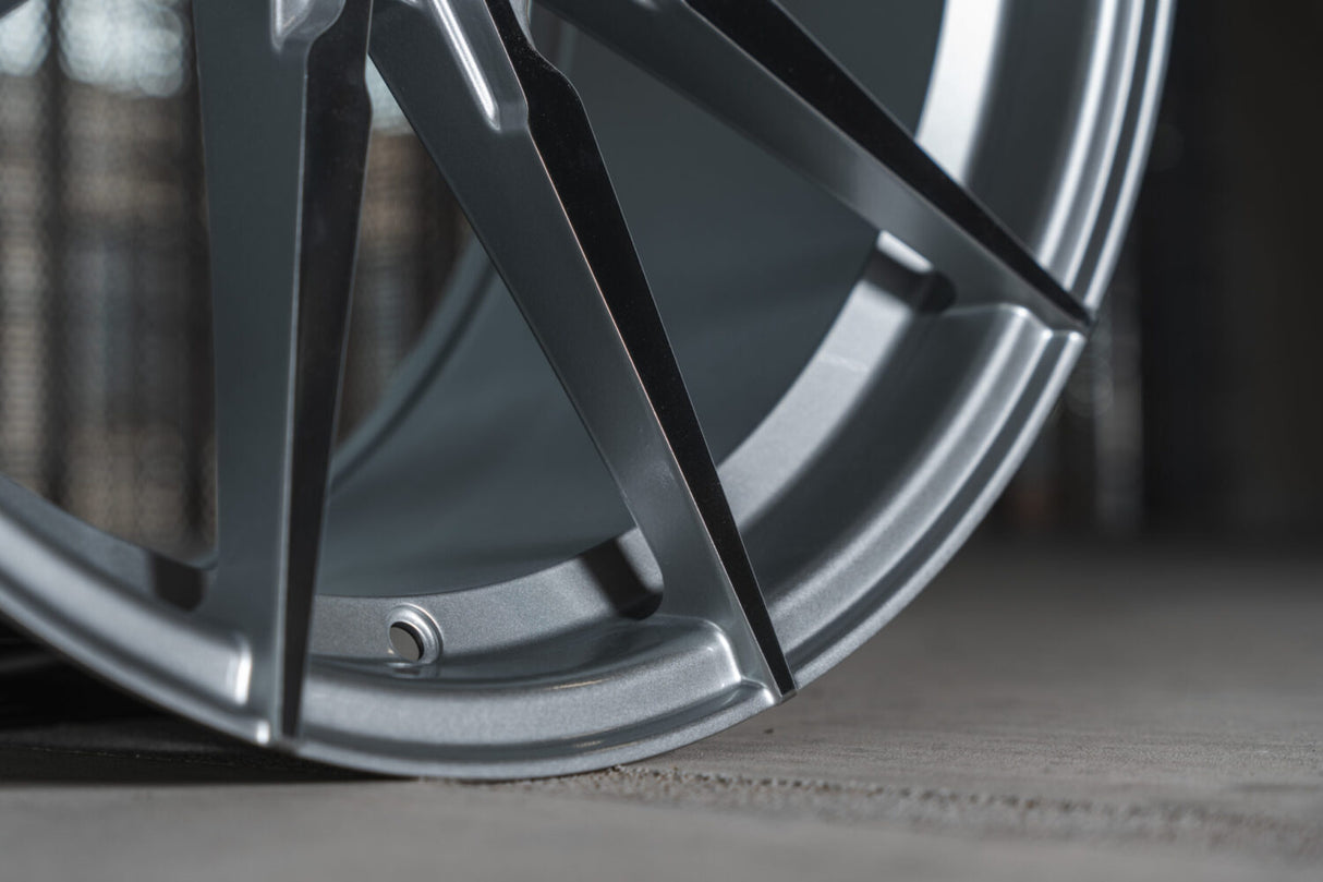 La Chanti LC-P11 10,5J x 21 Zoll 5x112 ET42 Machined Silver