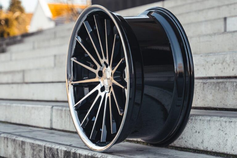 La Chanti LC-P12 9J x 20 Zoll 5x112 ET35 Brushed Bronze / SS LIP