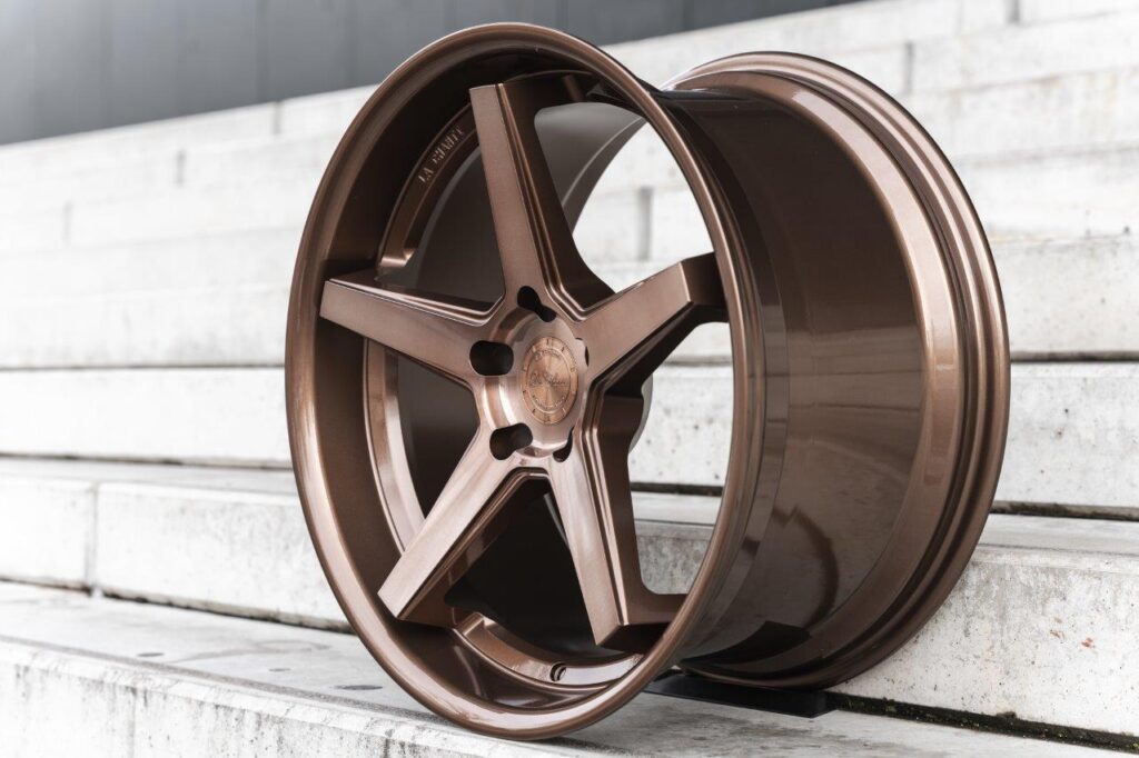 La Chanti LC-P13 10,5J x 20 Zoll 5x112 ET40 Glossy Bronze – SS LIP