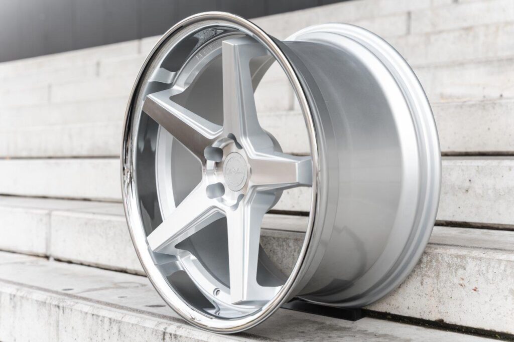 La Chanti LC-P13 9J x 20 Zoll 5x112 ET23 Silver