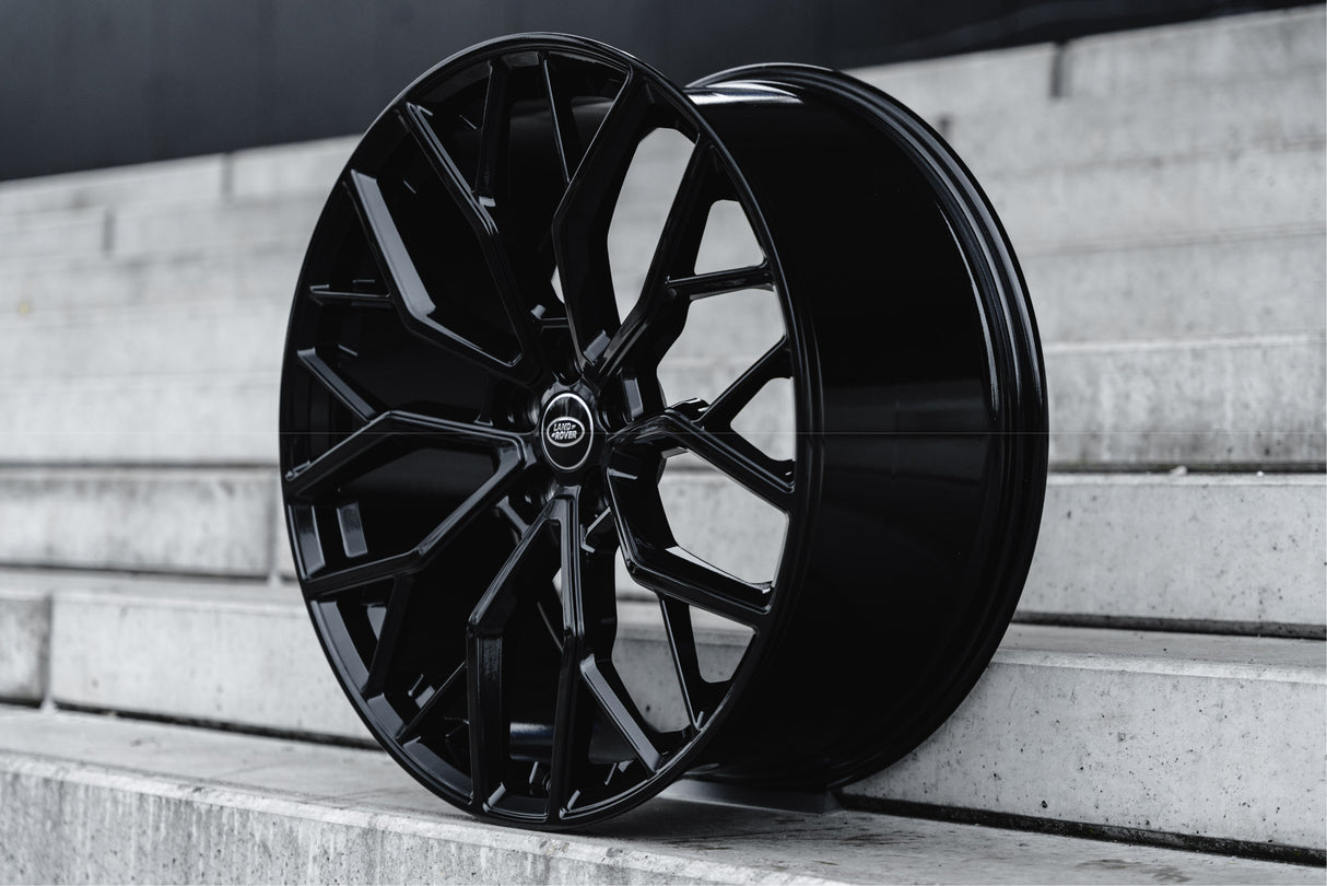 La Chanti LC-P15 10J x 23 Zoll 5x120 ET30 MachiendSilver