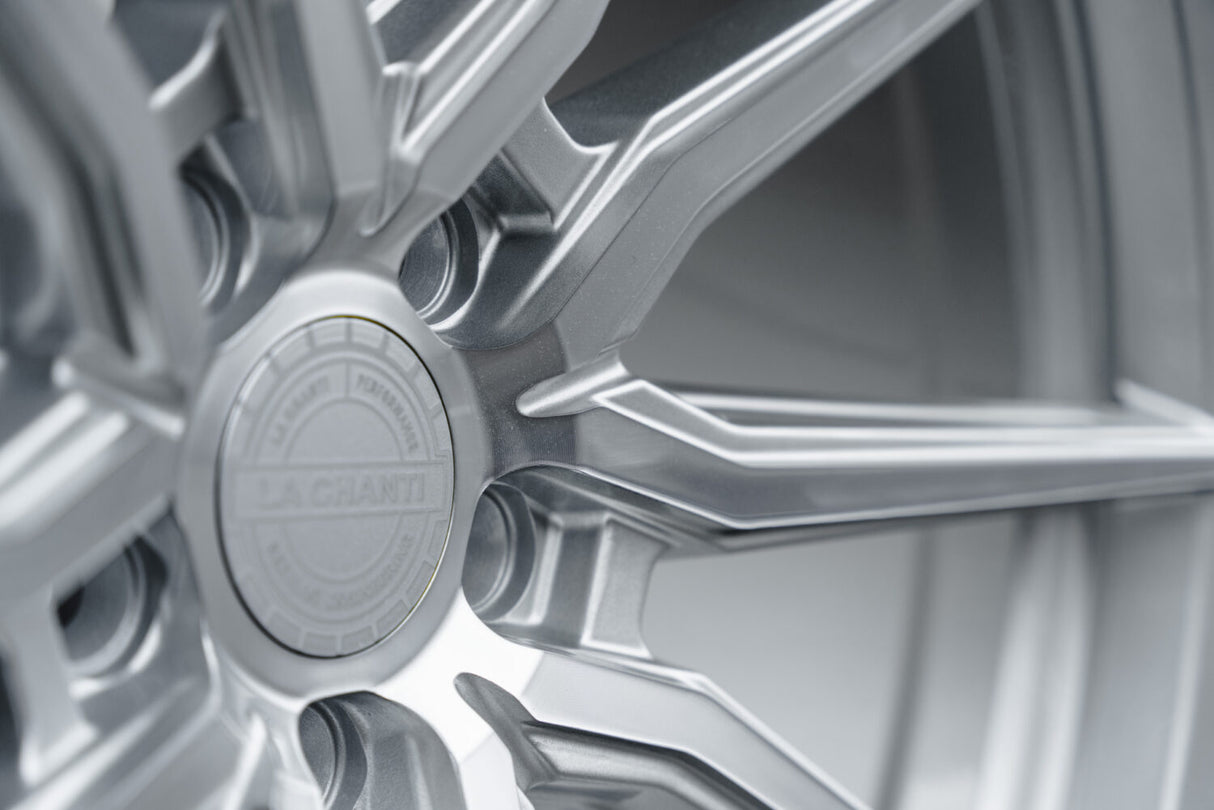 La Chanti LC-P18 8,5J x 20 Zoll 5x112 ET42 Machined Silver