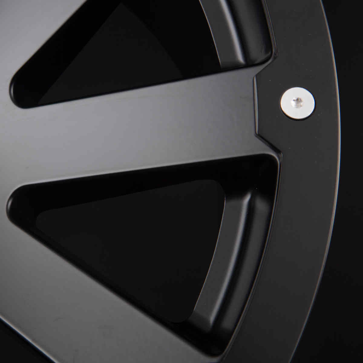 delta4x4 Hanma Alufelge 6x130 Schwarz Matt – Sprinter W907/910 2018–2022