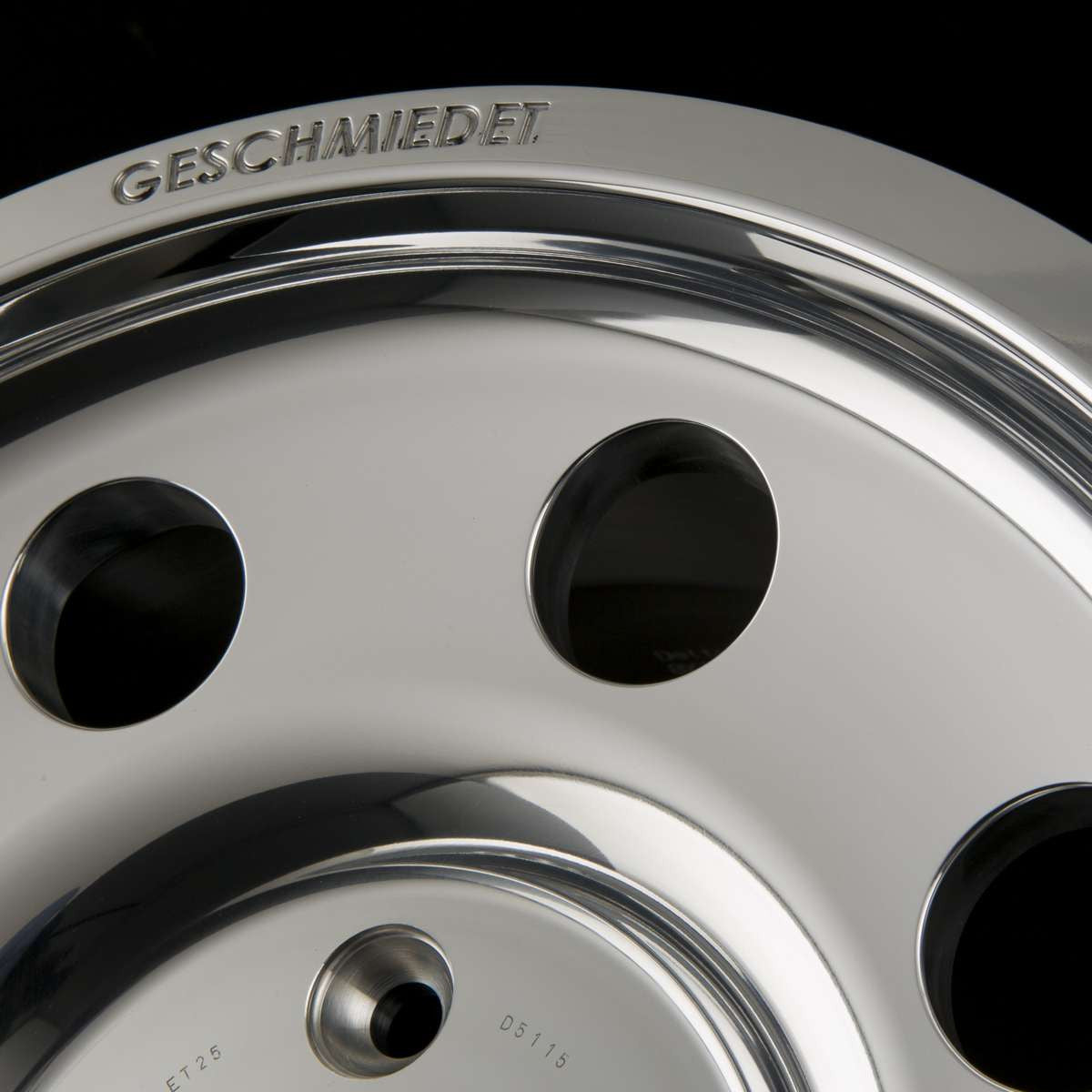delta4x4 LegacyForged poliert Alufelge 6x139,7 Polished + Clearcoated – Land Cruiser