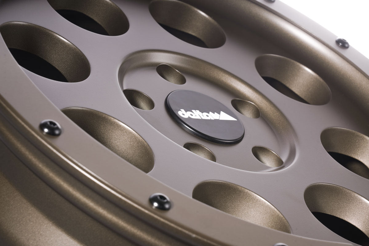 delta4x4 Klassik_B Sahara Bronze / Bronze – Land Cruiser